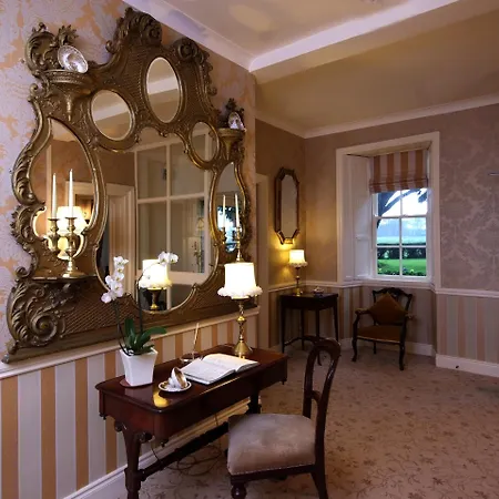 Pensjonat Killiane Castle & Farm 4*