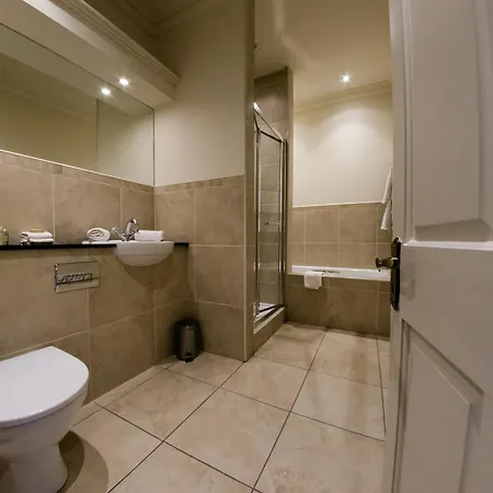 Killiane Castle & Farm Guest house 4*