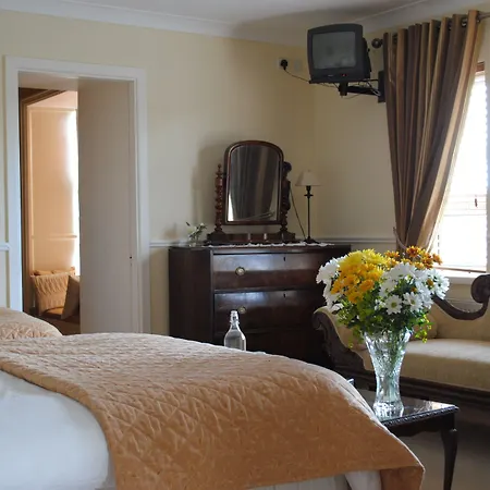 Konukevi Killiane Castle & Farm Drinagh (Wexford)