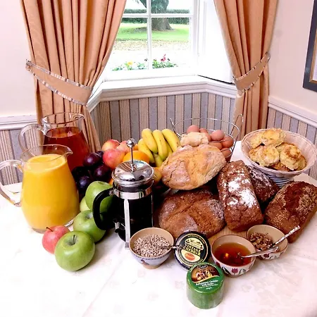 Guest house Killiane Castle & Farm 4*